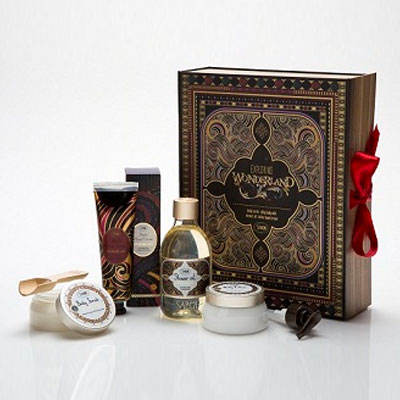 We make cosmetic gift boxes for Yves Rocher group