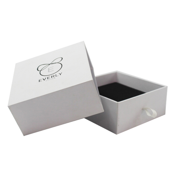 Custom Handmade Cardboard Packaging Bracelet Gift Box
